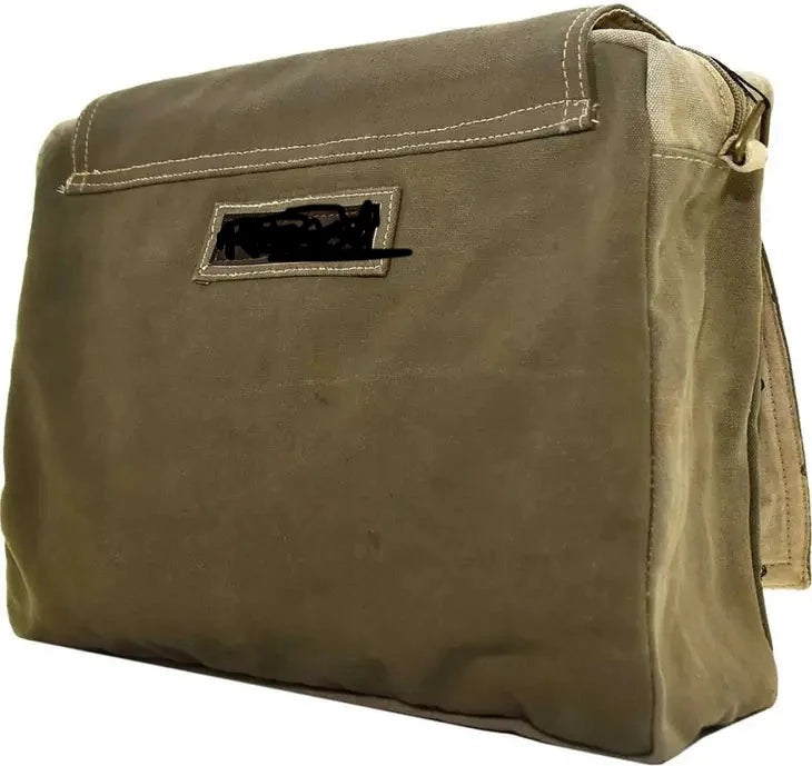 Upcycling Sac bandoulière en toile de tente militaire