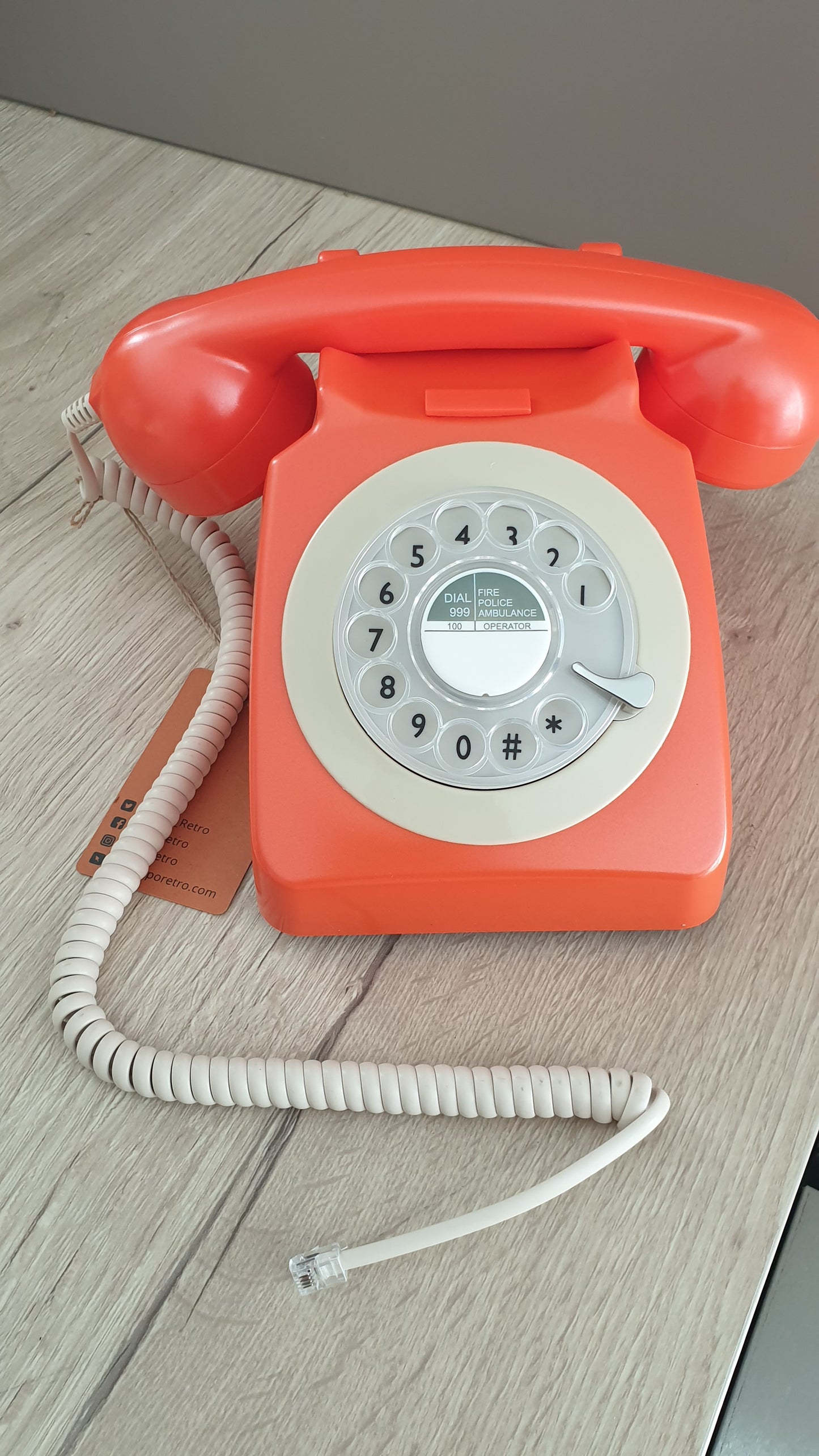 Téléphone GPO à cadran rotatif