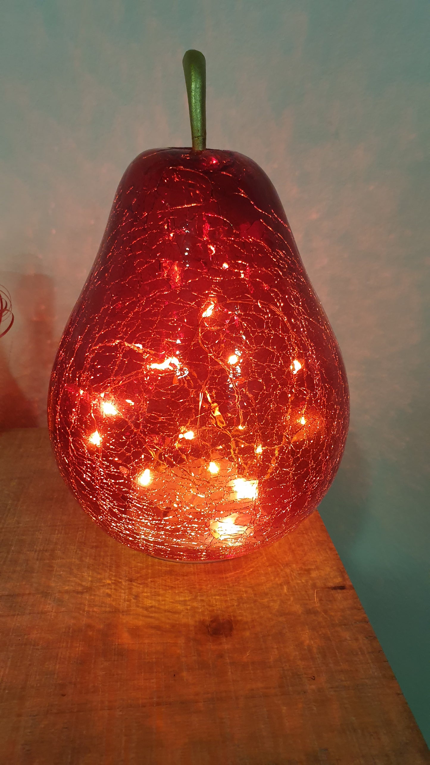 Poire décorative en verre
