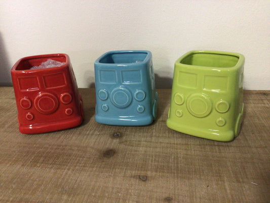 Car shaped mug