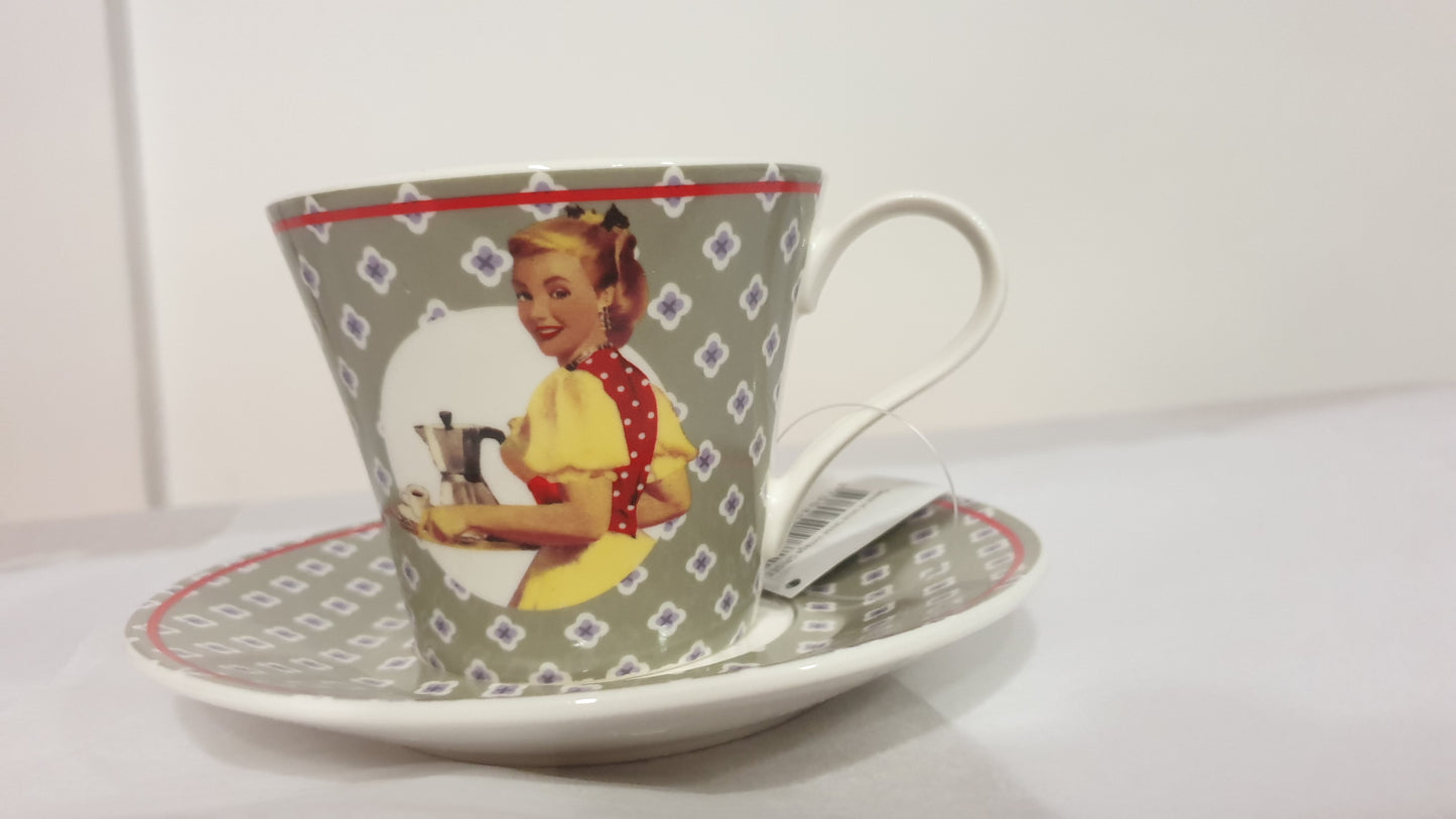 Tasse et sous tasse Vintage motifs Pin-Up