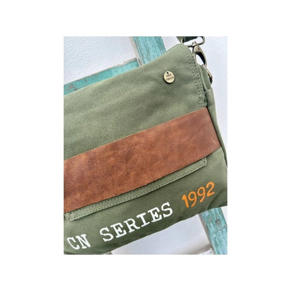 Sac besace en toile recyclée