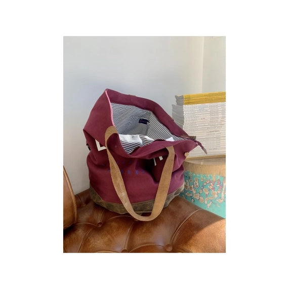 Sac de plage en toile recyclée avec fond en cuir