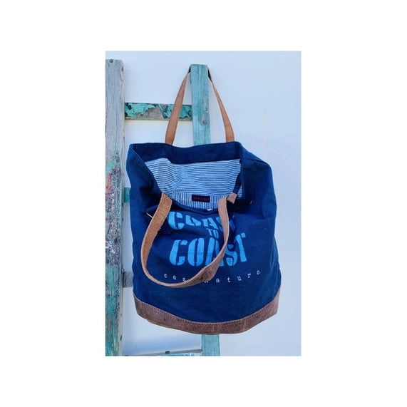 Sac de plage en toile recyclée et fond en cuir