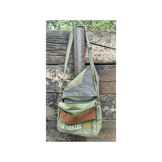 Sac besace en toile recyclée