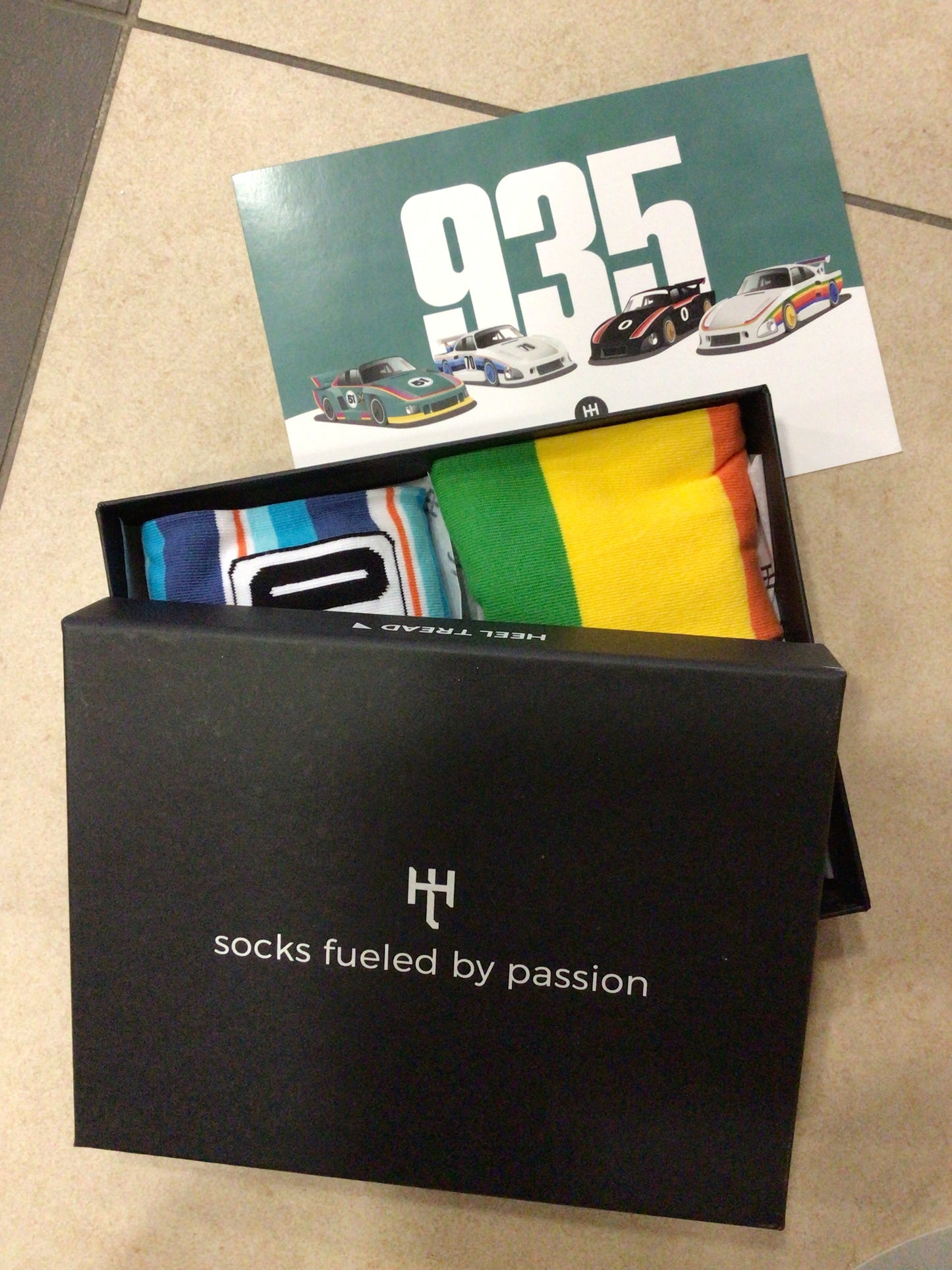 Box mit 4 Porsche 935 Special Edition Socken