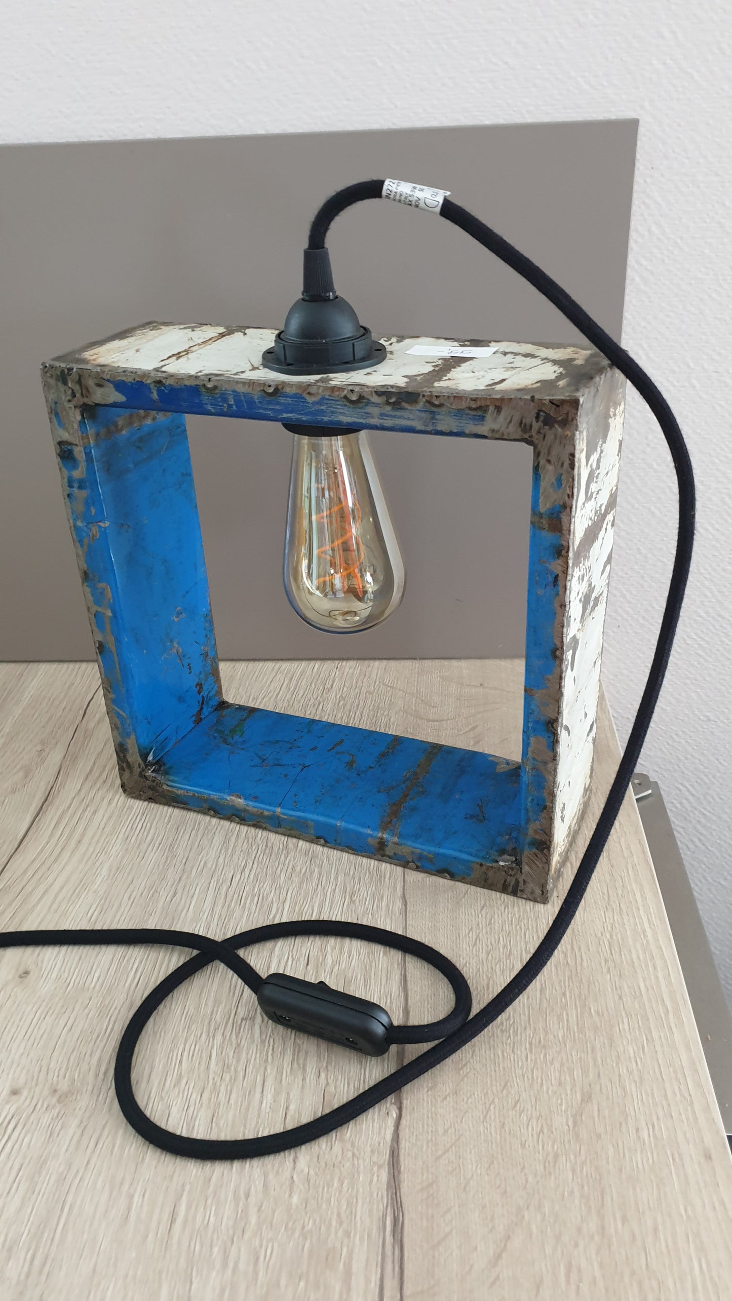Large recycled lamp with bulb