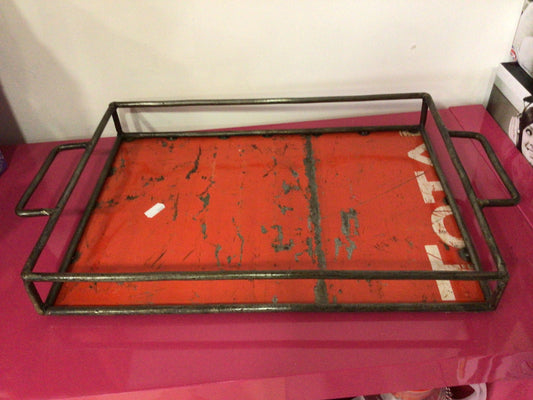 Upcycling Large recycled metal tray